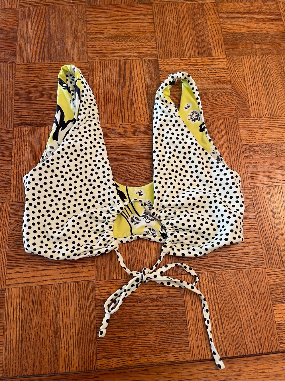 MAAJI REVERSIBLE BIKINI TOP MEDIUM